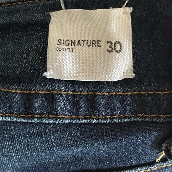 Hudson Midrise Signature Bootcut Jeans - Picture 5 of 6